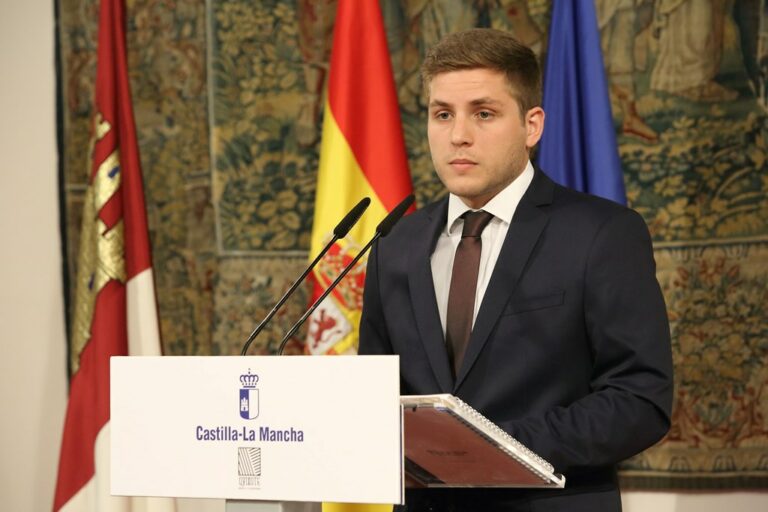 El Gobierno Regional acusa al PP y Cospedal de “ignorar” una disposición contraria a la instalación de un cementerio nuclear