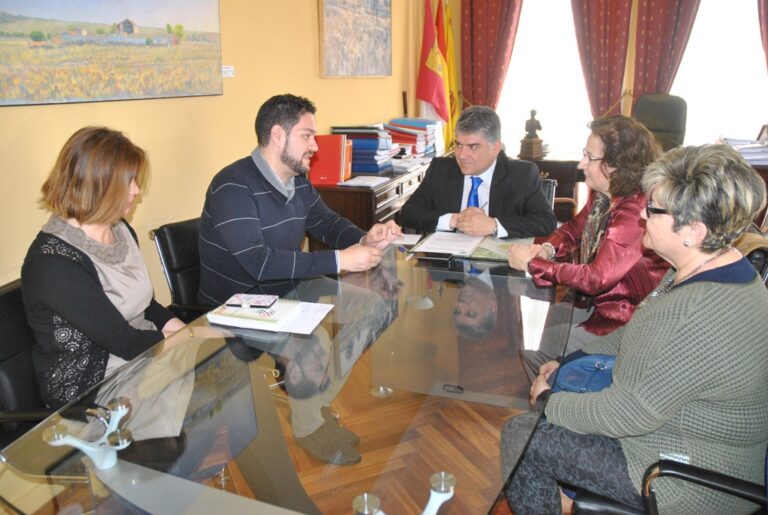 El Ayuntamiento de Tomelloso y “Nadie es tan feliz” continuarán trabajando en un programa de integración