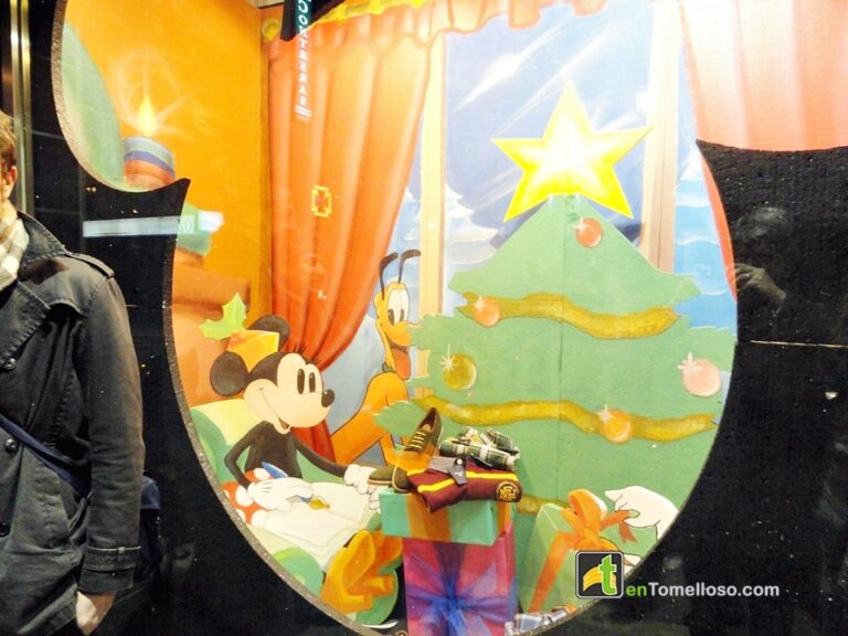 El Ayuntamiento de Tomelloso convoca el II Concurso de Escaparatismo Navideño