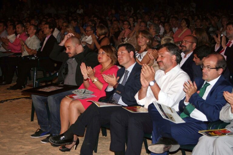 García-Page pregunta si la filtración de datos de pacientes del hospital de Cuenca a una clínica privada está pasando en otros hospitales de C-LM