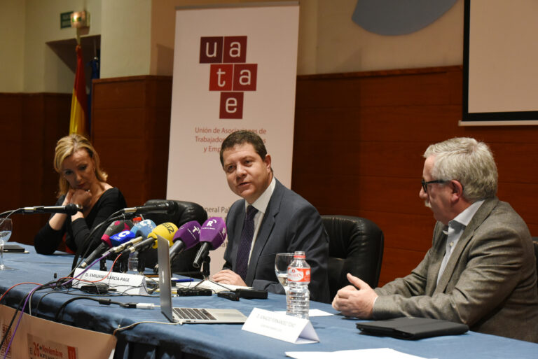 Page anuncia la incorporación de la contratación con trabajadores autónomos en el Plan Adelante