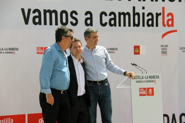 Page promete eliminar “la jornada extra que Cospedal” impuso a funcionarios