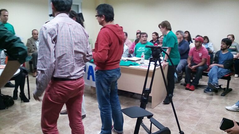 Los políticos se comprometen con la PAH de Tomelloso