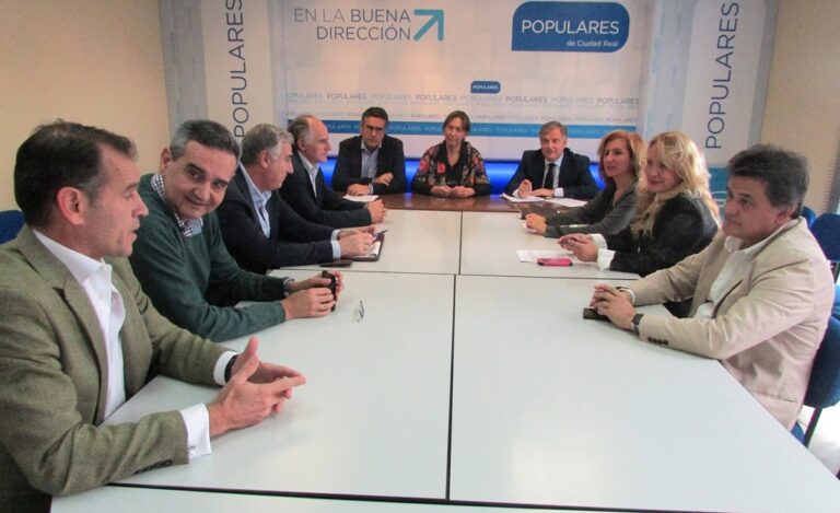 Guarinos: “Page está engañando a todos los castellano-manchegos y ofendiendo gravemente al sector público en nuestra región”