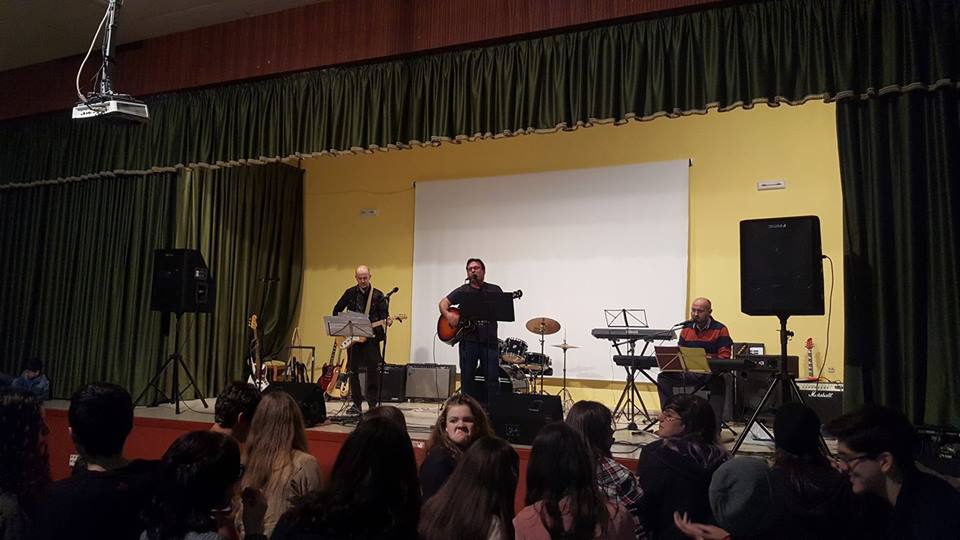 Jornadas de convivencia de grupos de rock de los institutos de Tomelloso, por Gerardo Vázquez