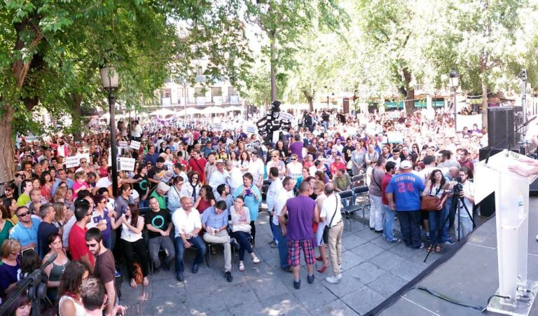 Molina consultará a los ciudadanos sobre la posición de Podemos en las Cortes de C-LM
