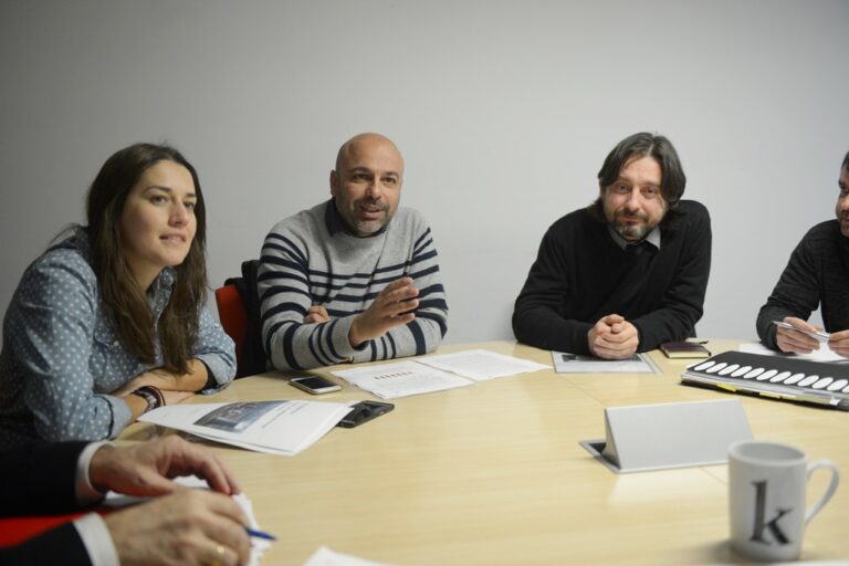 Podemos se reúne con representantes del comité de empresa, UGT y CCOO para evitar el cierre de Elcogas