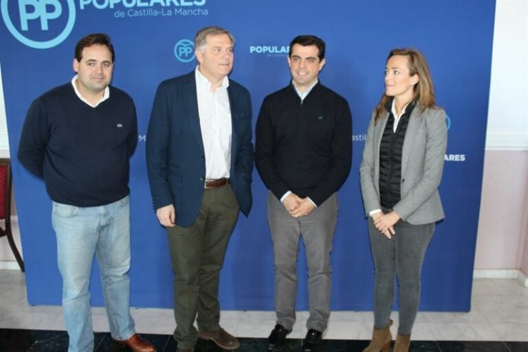 PP C-LM asegura que Page “calla una subida de impuestos”