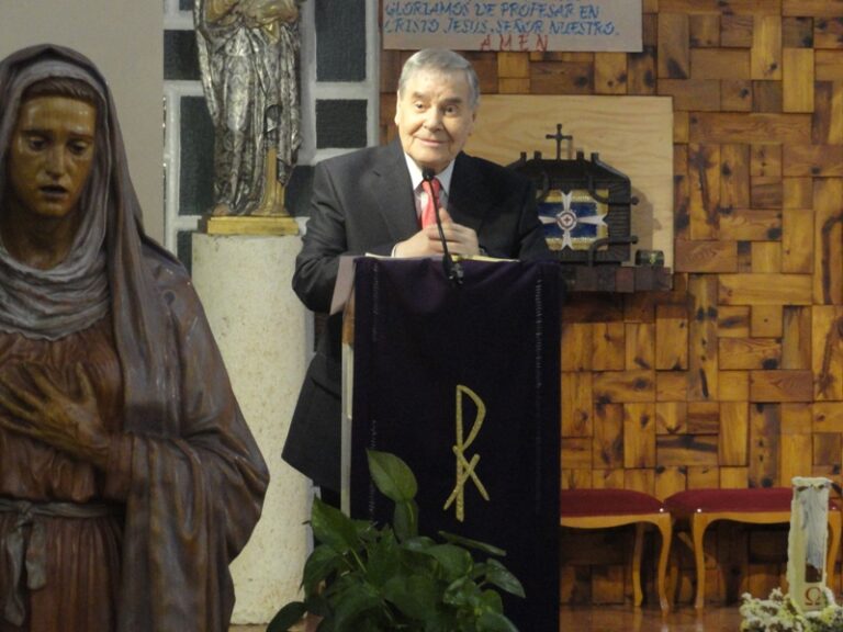 Pregón de Semana Santa de la Hermandad de Jesús Pobre