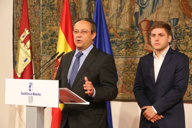 El Gobierno regional presentará “unos presupuestos realistas y adaptados a las necesidades de los ciudadanos”