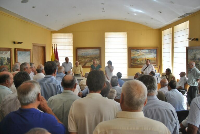 El casino San Fernando, solución del Ayuntamiento de Tomelloso ante el cierre del Centro de Mayores por las tardes