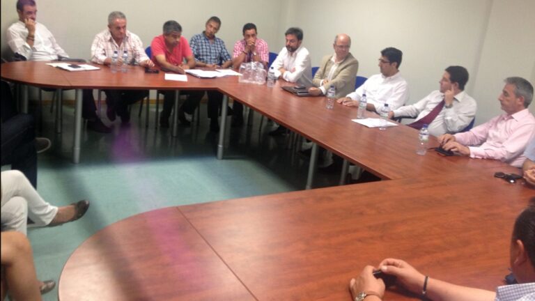 Page intsa a”forzar” una destilación de crisis