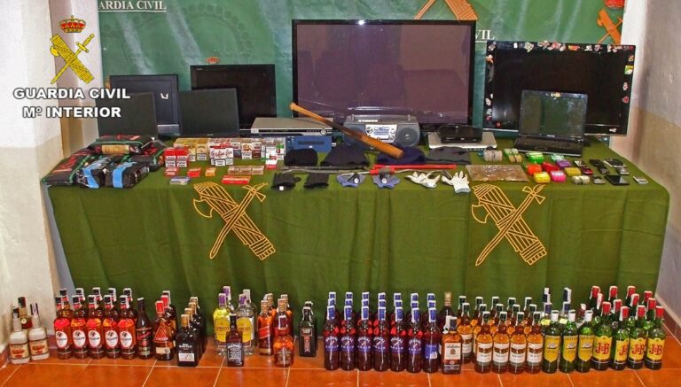 Siete detenidos y tres imputados por robos en establecimientos comerciales y viviendas
