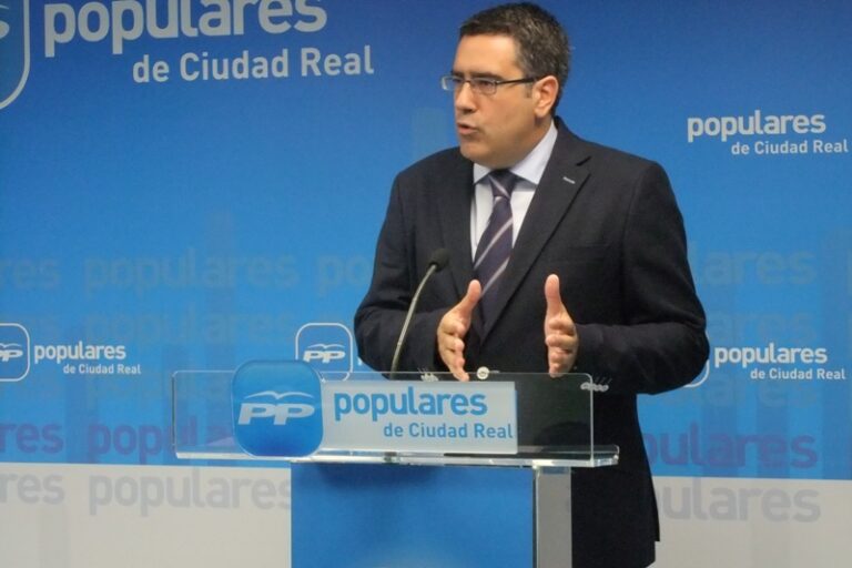 Rodríguez: “Los socialistas han vuelto a protagonizar un espectáculo propio de los hooligans”