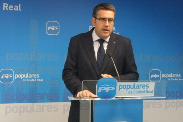 Rodríguez: “Cospedal lidera la reforma de la Administración y hace de nuestra región el modelo a seguir