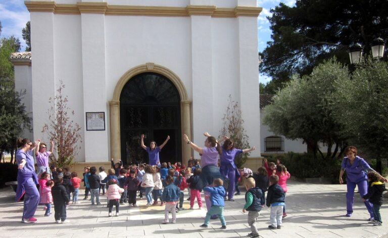 Los niños de la Escuela Infantil Lorencete celebran su particular Romería