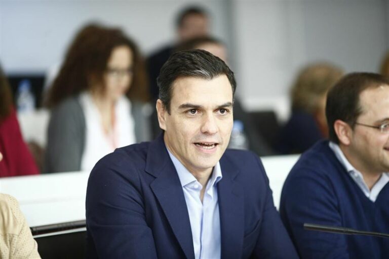 García-Page defiende que el PSOE no cuestiona la figura de Sánchez