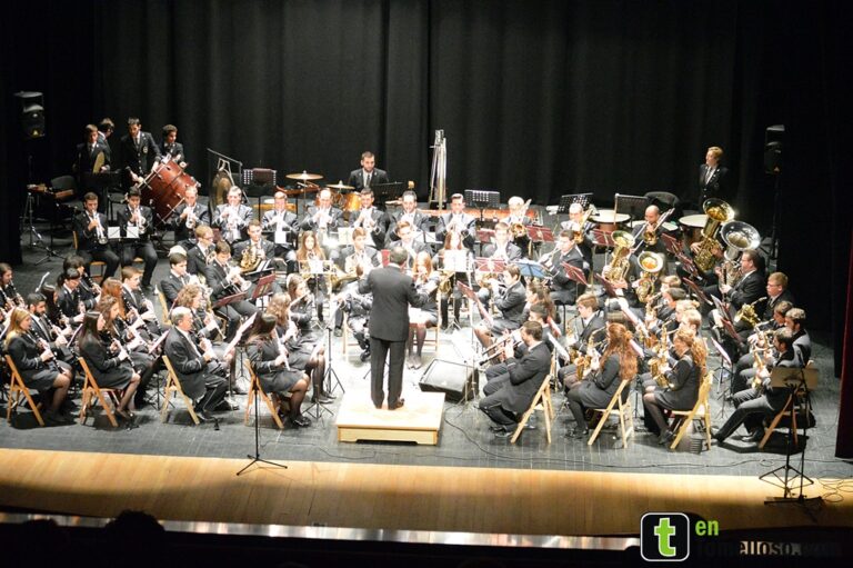 Gran ovación a “Santa Cecilia” en su emotivo Concierto Extraordinario