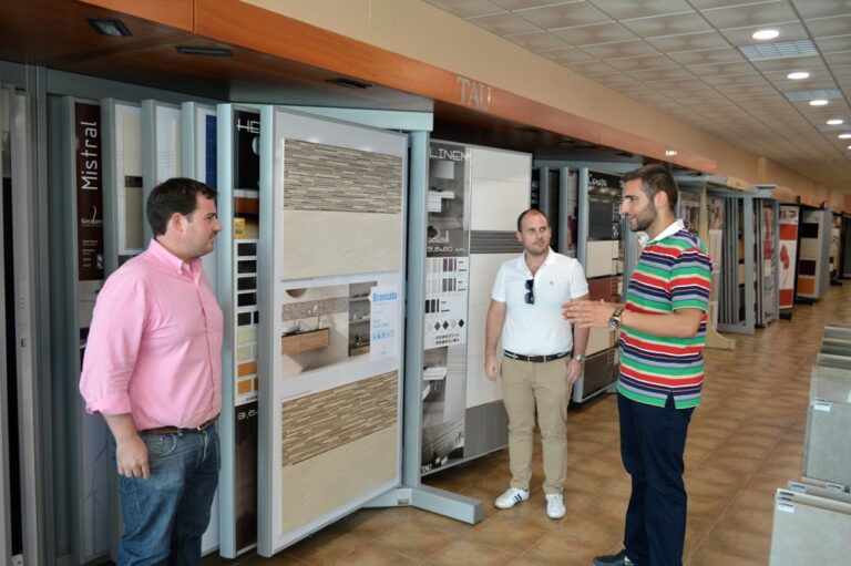 Confianza y calidad, claves del éxito de Perona Suministros Cerámicos de Tomelloso