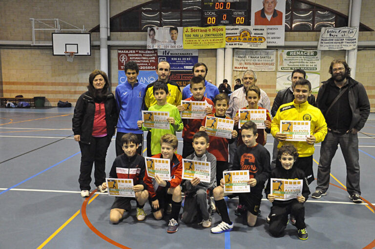 Más de 2.300 kg. de alimentos recogió el Torneo Benéfico de Fútbol Sala por el Sahara de Argamasilla