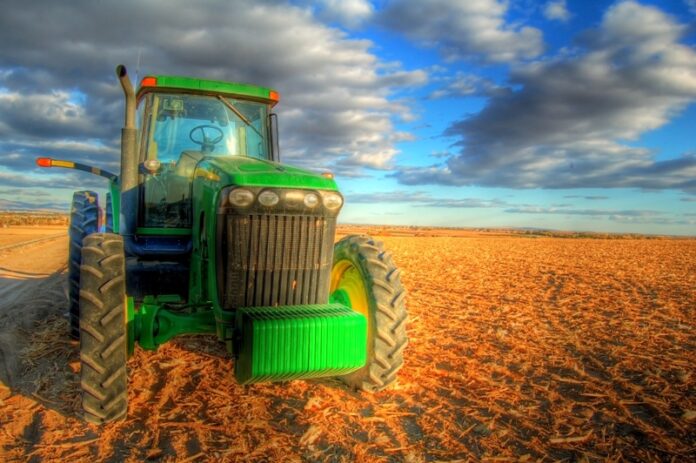 tractor