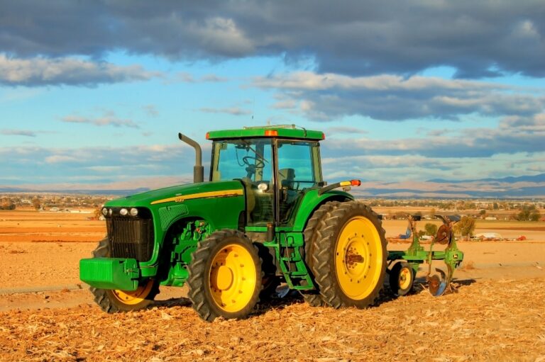 Agricultura amplía el plazo de las inversiones para jóvenes agricultores y ATPs  hasta el 31 de octubre