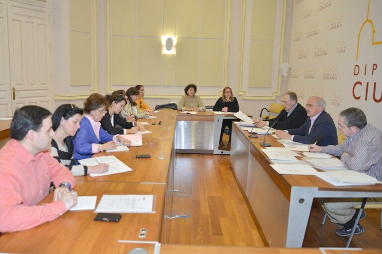 Las Universidades Populares retoman la celebración del Día del Participante