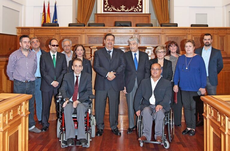 Vaquero se compromete con CERMI a reactivar la Comisión Permanente no Legislativa para las 	Políticas Integrales de la Discapacidad