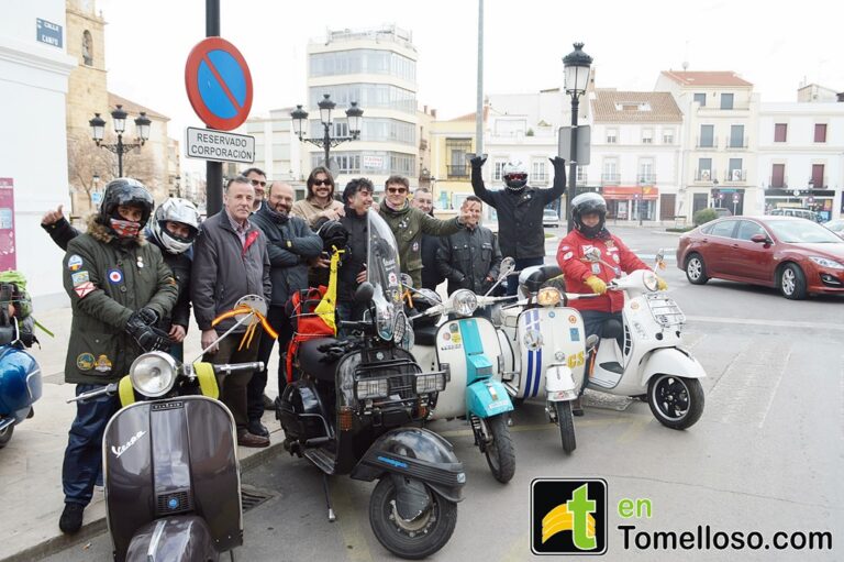 El Club Vespa Tomelloso participa en el Scooter Rally de Madrid