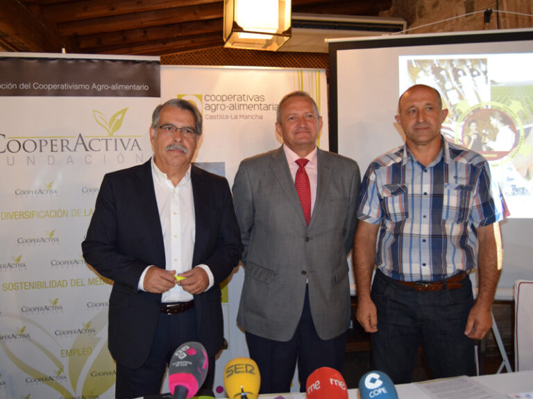Más del 5% del vino del mundo es elaborado y comercializado por las cooperativas de Castilla-La Mancha