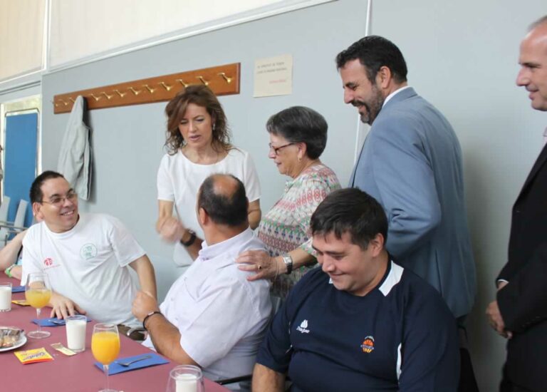 La Consejera de Bienestar Social anuncia que la Junta trabaja para “universalizar la Atención Temprana a las niñas y niños de la región que lo necesiten”