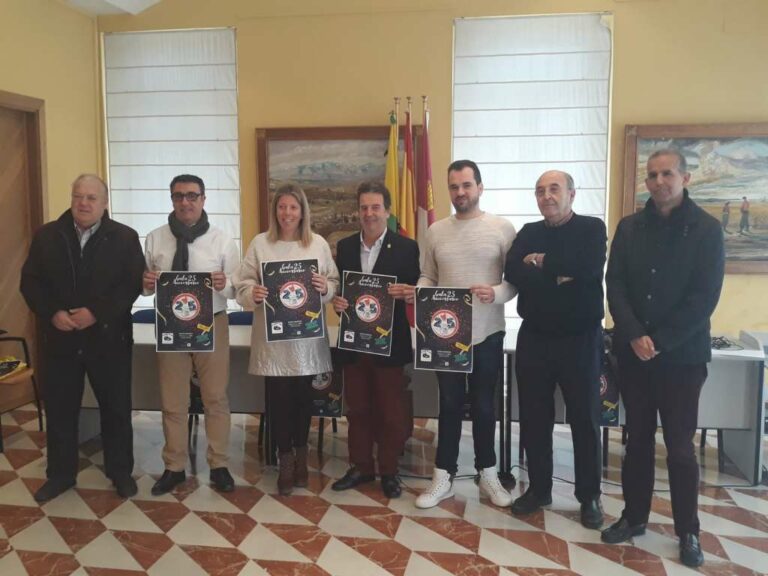 Los Canuthi celebrarán sus 25 años con una gala cargada de humor y música