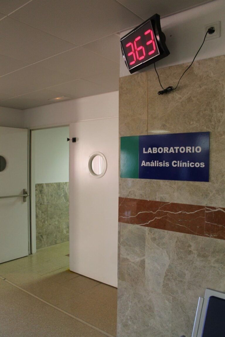 Existe un “buzón opaco” donde “van a parar” aquellos pacientes que no quieren meter en listas de espera