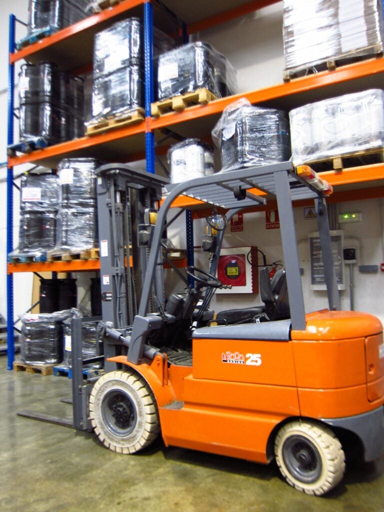 La industria de Castilla-La Mancha recorta su facturación y sus pedidos