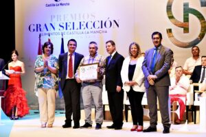 Los mejores productos agroalimentarios de la región reciben su reconocimiento en Tomelloso