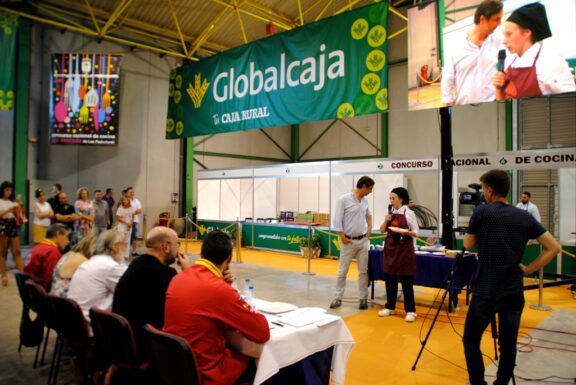 Ramces González, gana el X Concurso Nacional de Cocina `Ajo Morado de Las Pedroñeras´