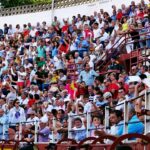 Gran tarde de toros con la plaza a rebosar