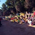 [FOTOS] Los niños del CEIP San Isidro llenan el Parque de la Constitución con una carrera