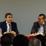 Anécdotas y emoción con el 'mano a mano' entre Victorino Martín e Íñigo Crespo