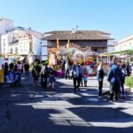Se pone en marcha Tomelandia con la inauguración de la Feria de la Navidad