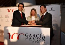 Convenio a tres bandas para celebrar el Centenario del Nacimiento de García Pavón Centenario Francisco García Pavón