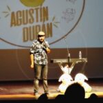 Agustín Durán llena el Teatro de Tomelloso de risas