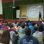 Visibilización y tolerancia en el taller LGTBI+ para los alumnos del IES Eladio Cabañero