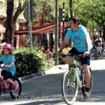 Cientos de ciclistas se echan a las calles de Tomelloso en el Día de la Bici