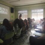 El IES Airén organiza una charla sobre lectura con la escritora Ana Alonso