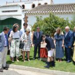 Bodegas Osborne y Emiliano García Page rinden homenaje a Pepe Raya en Tomelloso