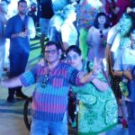 Música de los 60 y 70 y pantallas del siglo XXI en el Guateque de los Canuthi en Tomelloso