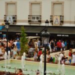 La plaza "abarrotada" en el mercado tradicional de la Feria de Tomelloso