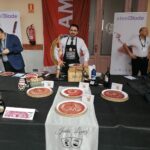Justo López, de Restaurante Casa Justo, se proclama campeón regional de Corte de Jamón