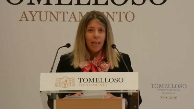 «A día de hoy han fallecido 104 personas por culpa del coronavirus» en Tomelloso, según Inmaculada Jiménez